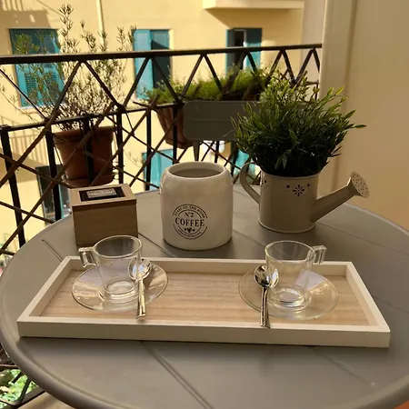 Revis 84 نابولي